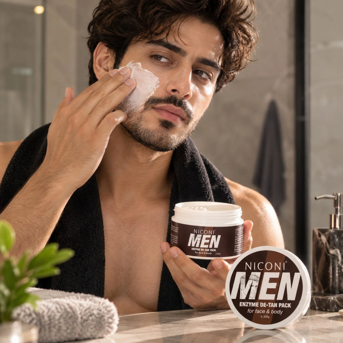 NICONI Men Enzyme De-Tan Pack 300g applied to the face in a premium skincare setting